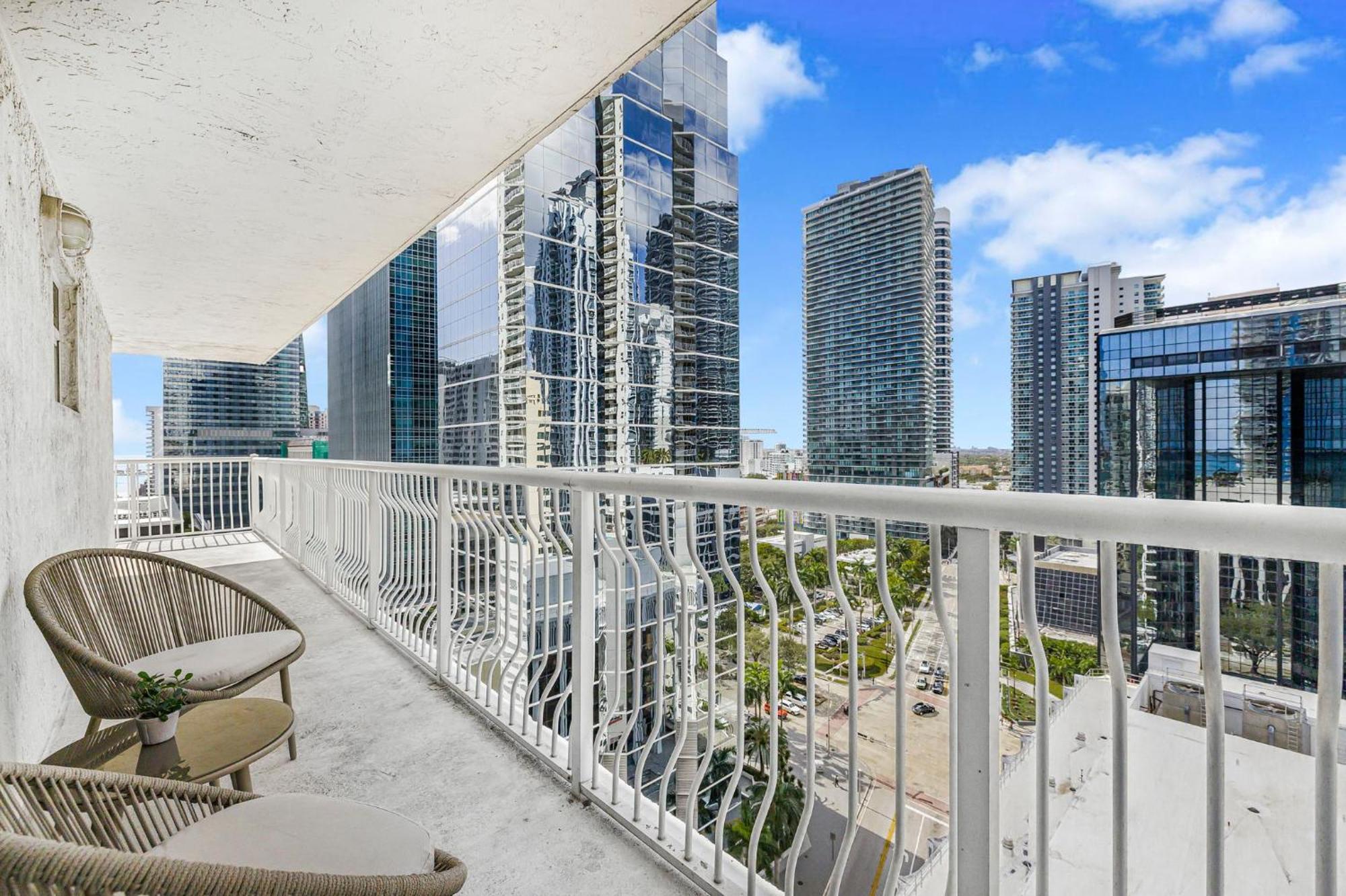 Modern Brickell With Prime Views Appartamento *
